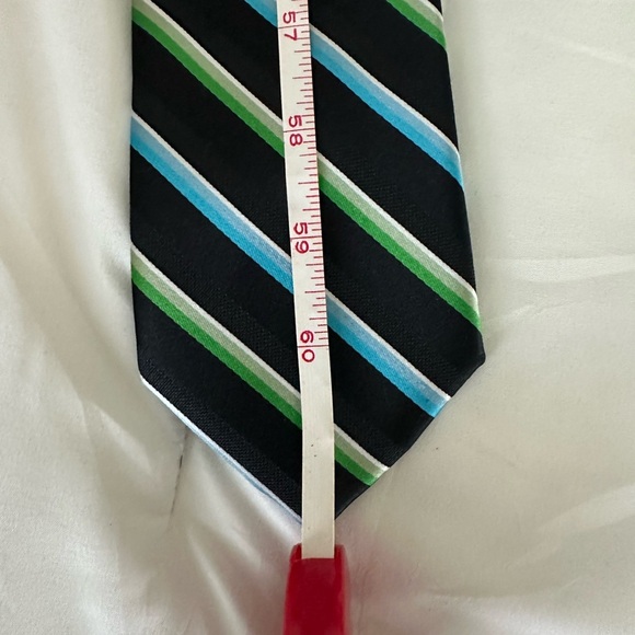 Men’s Business Ties Classic and Striped - Picture 7 of 7